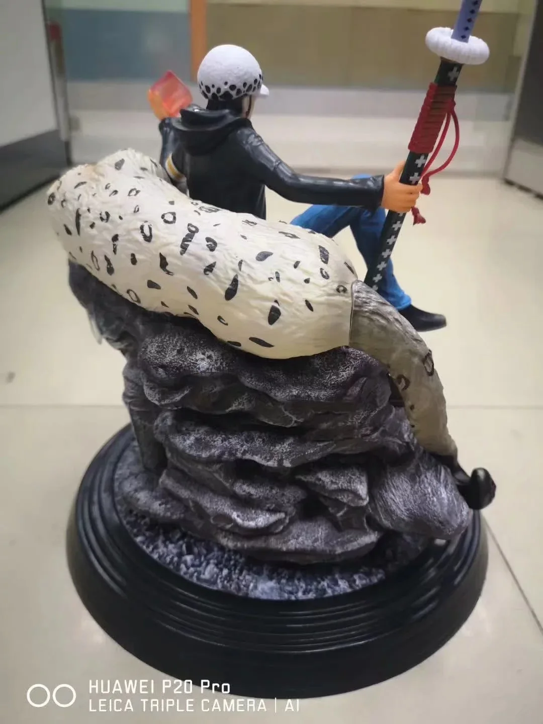 Аниме one piece GK Trafalgar Law on snow leopard сидя с драгоценным камнем ПВХ модель Фигурка Игрушки