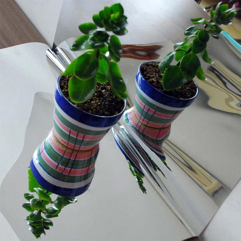 2369107202_1088068313