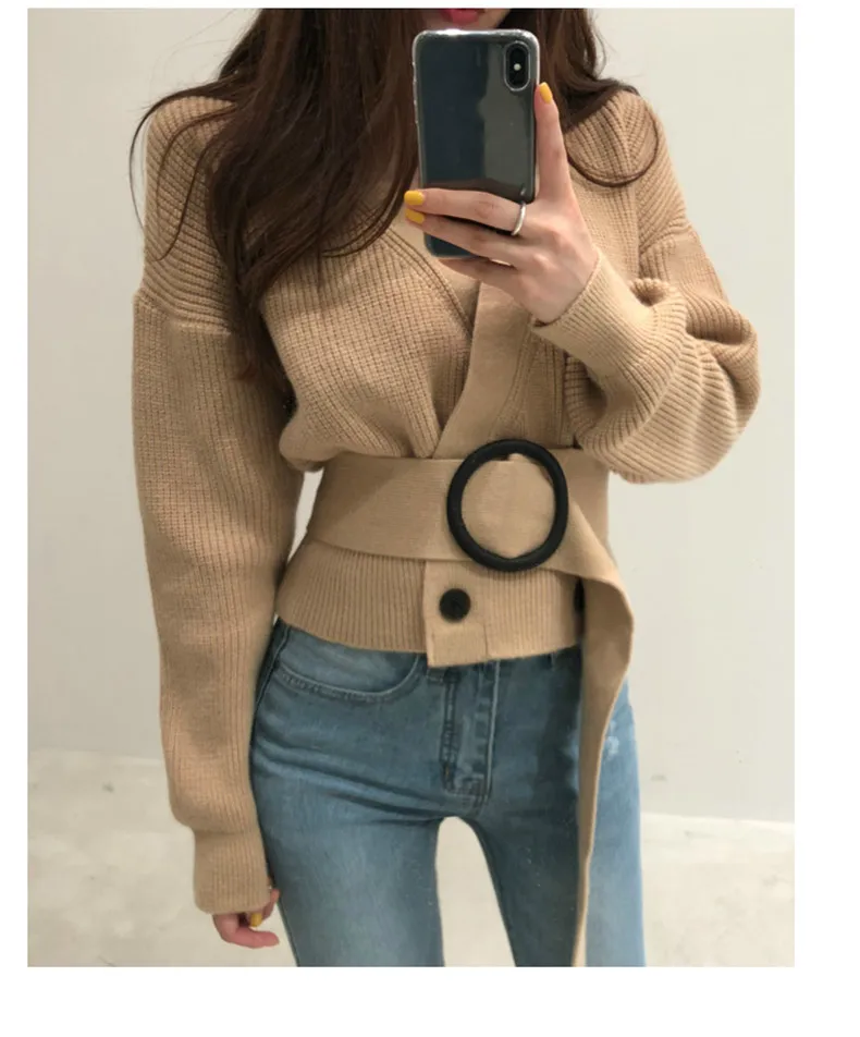 [EWQ] тонкий короткий Свободный вязаный свитер цвета хаки с v-образным вырезом корейское женское Трикотажное короткое пальто с длинными рукавами Осень Зима Новое QK56304