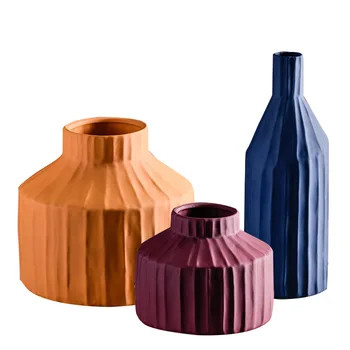 

Nordic art flower advanced feel paint vase living room flower arrangement dried flower vase homestay model decoration