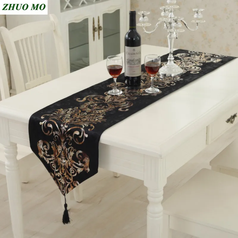 

ZHUO MO-Black Embroidered Table Runner, Placemat Cushion Cover for Home Decoration, Modern Christmas Decoration