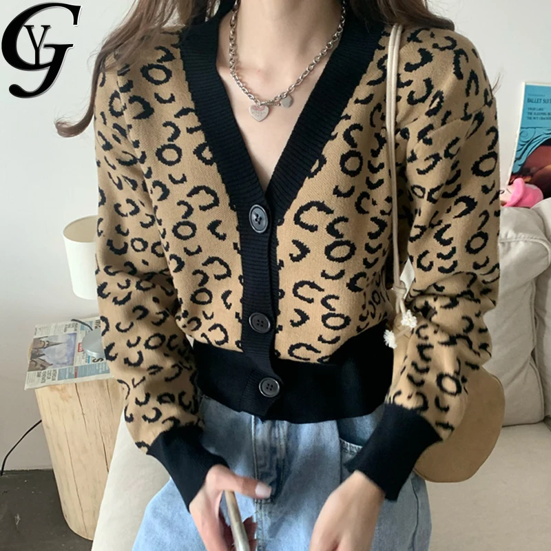 

2020 Chic Cropped Cardigan Sweaters Women Kpop Streetwear Leopard Knitted Winter Sweaters Casual Long Sleeve Crop Sweater Female