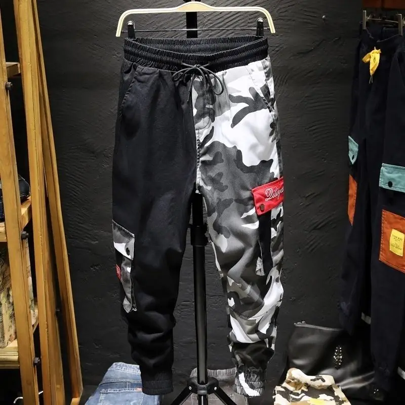 Skup Cargo spodnie kamuflaż mężczyźni Patchwork Hip hop luźne biegaczy z kieszenią w stylu streetwear spodnie do kostek Techwear