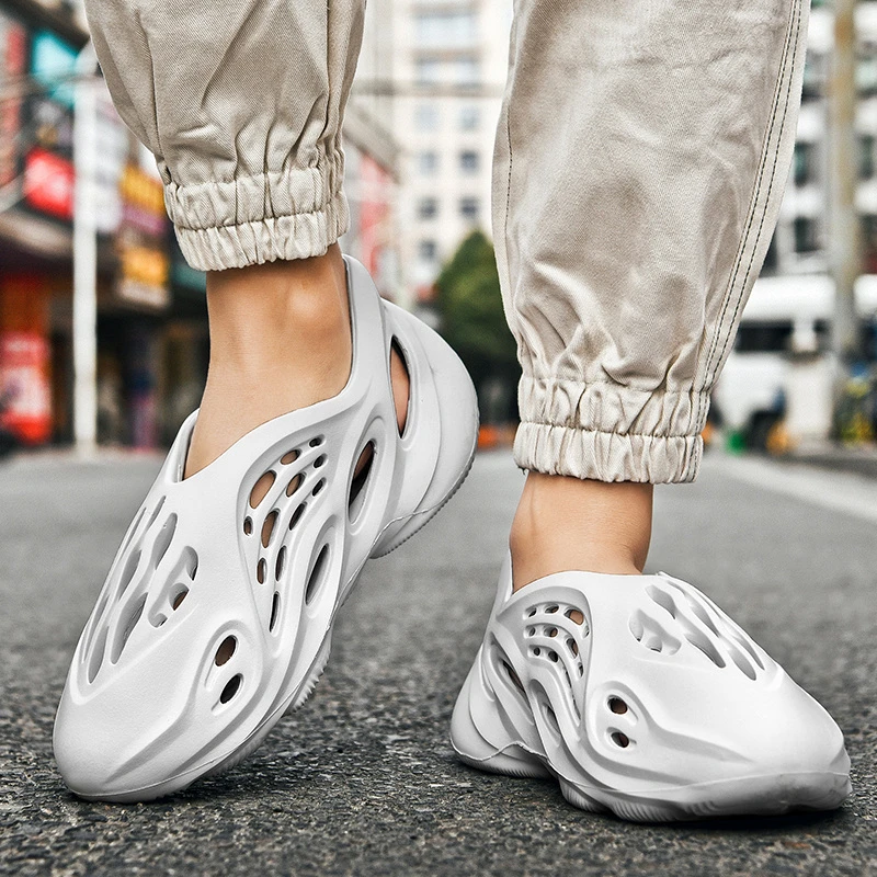 kanye west foam runner