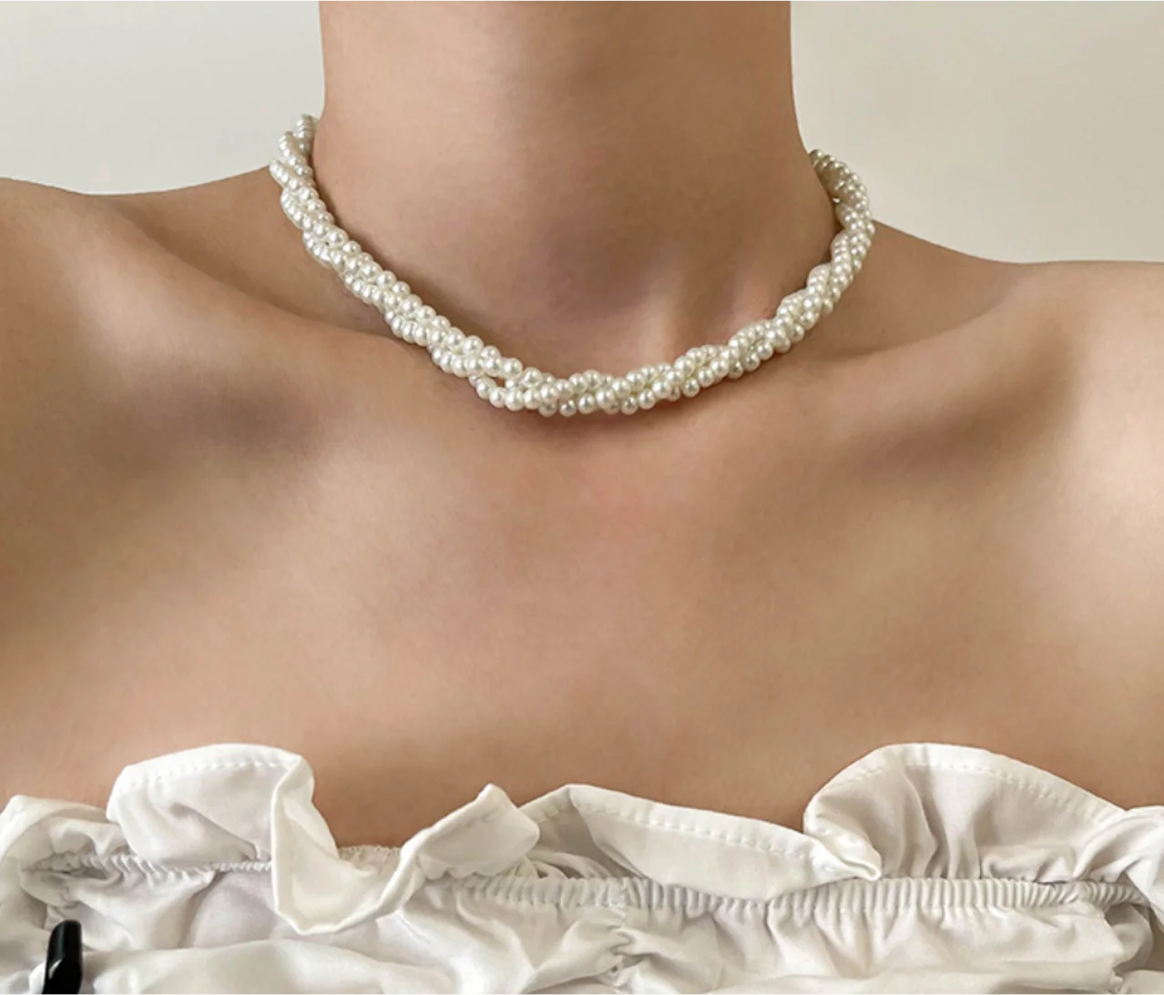 

2023 trend French vintage man-made pearl wedding party simple choker necklace for women fashion jewelry