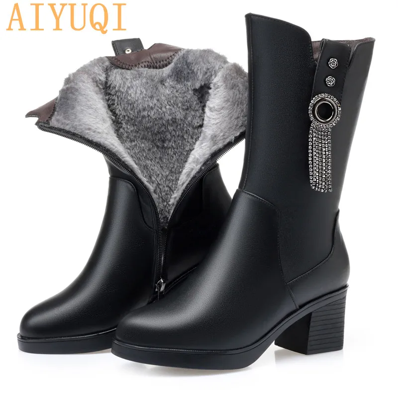 Black fluff AIYUQI; Новинка года; женские зимние сапоги; высокие сапоги из натуральной кожи, Украшенные бусинами и кисточками; женские модные шерстяные сапоги на высоком каблуке; женские зимние сапоги - Цвет: Black fluff