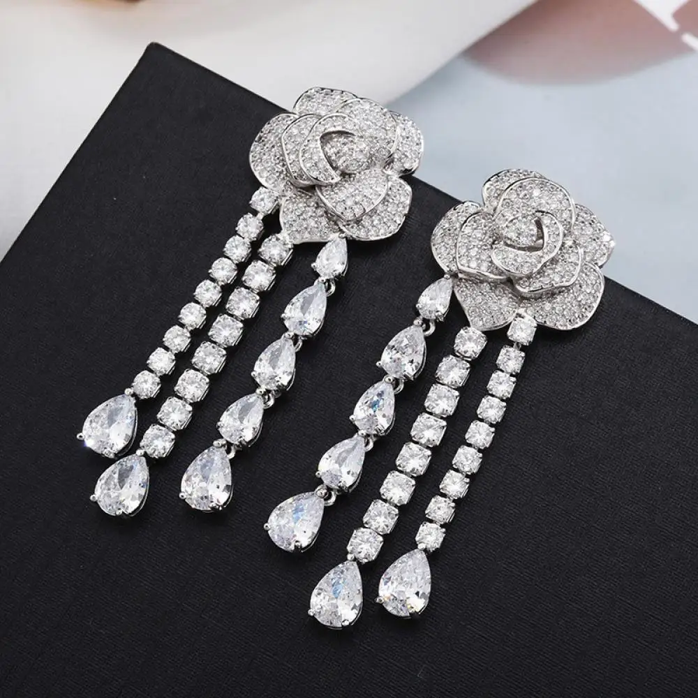 

HOYON Fashion Trend Camellia Tassel Long Earrings S925 Silver Color Senior Wedding Jewelry Diamond Earrings Inlaid with Zircon