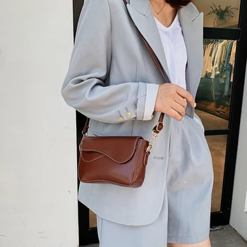 

Fashion Shoulder Bag Female Leather Small Ladies Fashion Shoulder Messenger Bag Female Travel Crossbody Handbag Purse