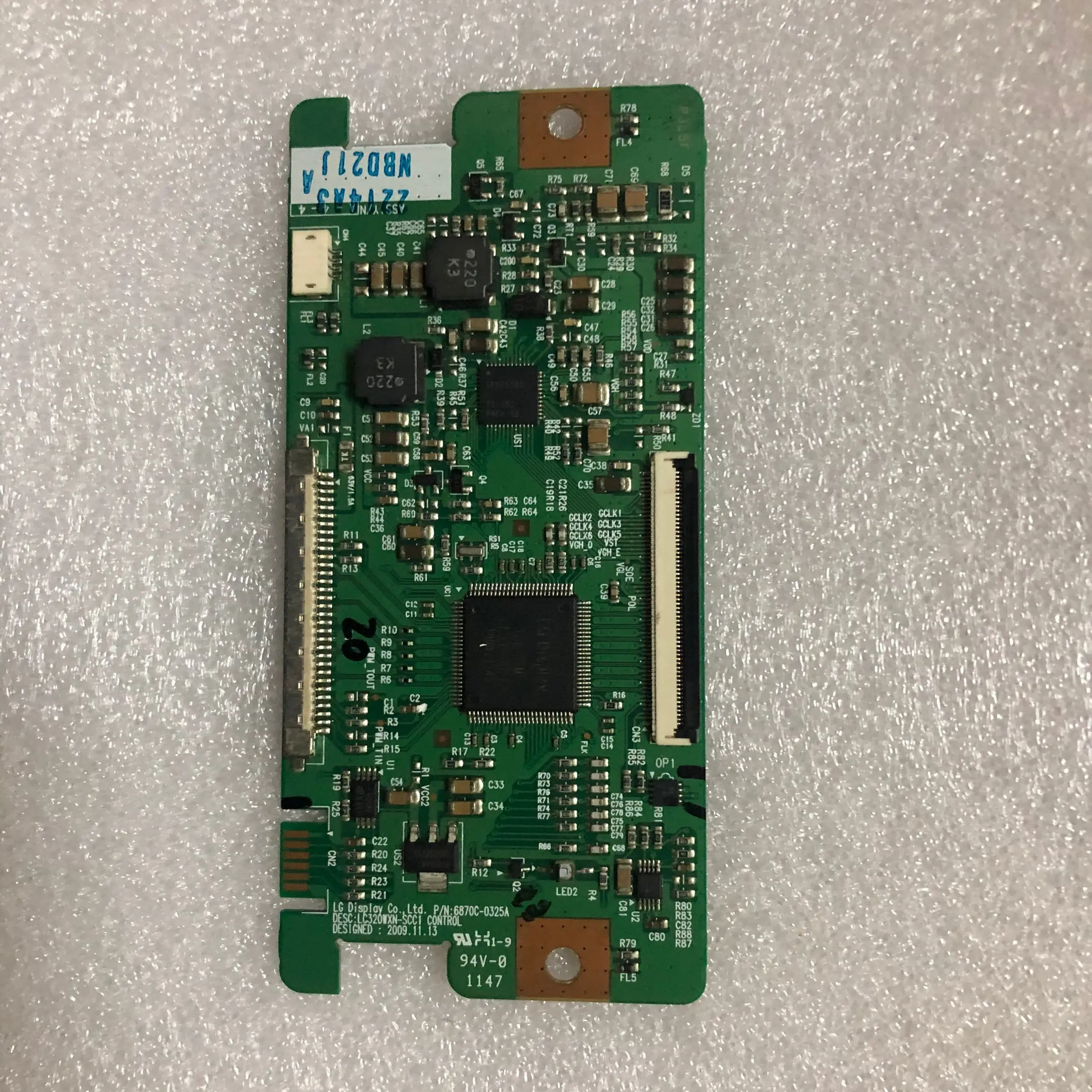 

Логическая плата 32C 1C 6870C-0325A с экраном LC320WXN