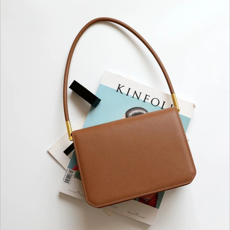 new web celebrity design hand grain leather armpit bag leather small square bag clamshell fashion bag qq574