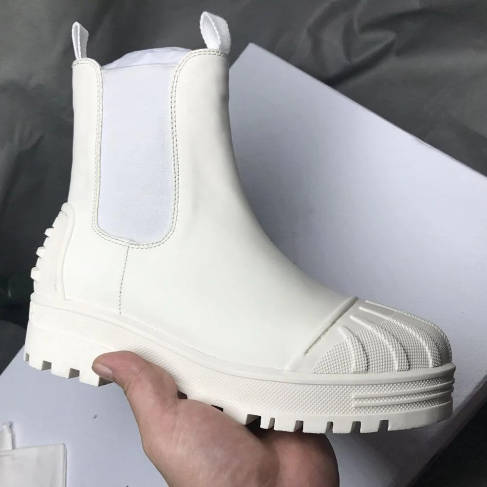 shell toe boots