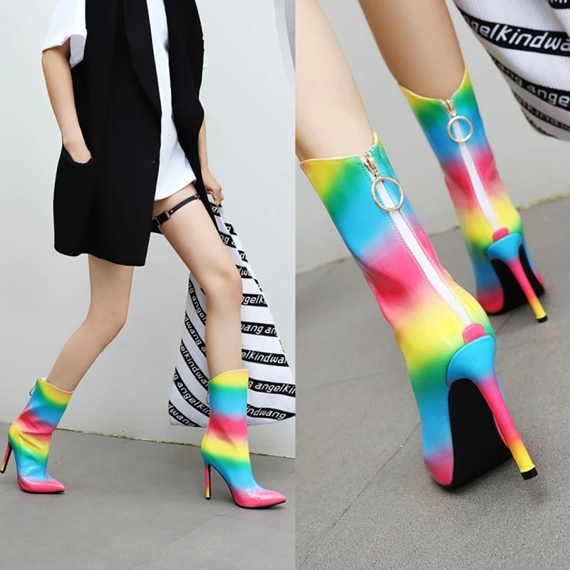 Новинка 2020 женская обувь зимние остроносые ботинки до середины икры на очень