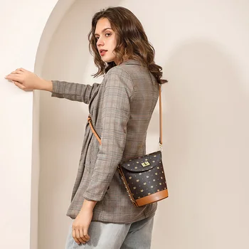 

Cute Kitty Printing Fashion Mini Bucket PVC Leather Women Bag 2020 New Arrival Female Color Contrast Cover Bag