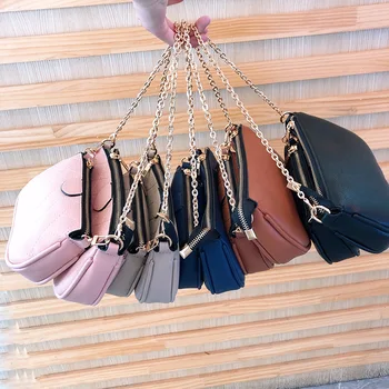 

Bag female bag 2020 new messenger bag wild chain portable small square bag fashion shoulder shoulder bag two piece set