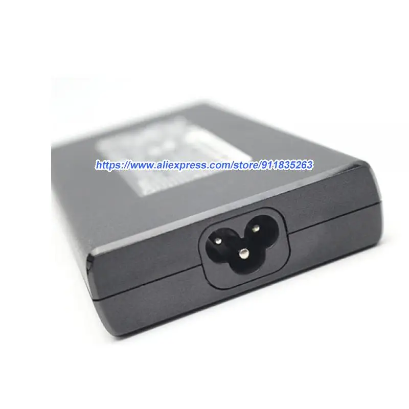 gaming portátil adaptador chicony 20v 9a 180w