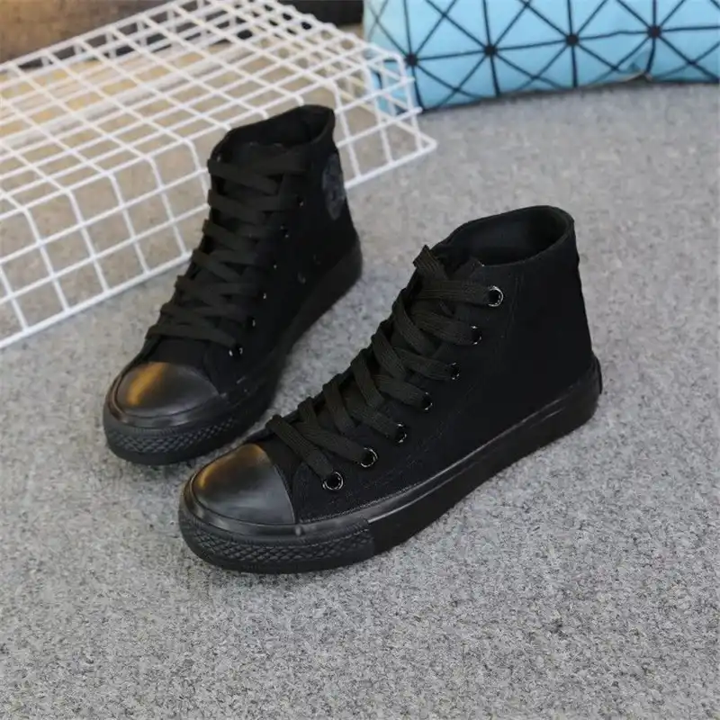 夏新女性のキャンバスシューズ英国スタイルのソリッドカラーのすべての黒人男性のボードの靴高トップの布の靴カップルスポーツ靴 レディースヴァルカナイズシューズ Aliexpress 夏新女性のキャンバスシューズ英国スタイルのソリッドカラーのすべての黒人男性のボードの靴高トップの布の靴カップルスポーツ靴 レディースヴァルカナイズシューズ Aliexpress