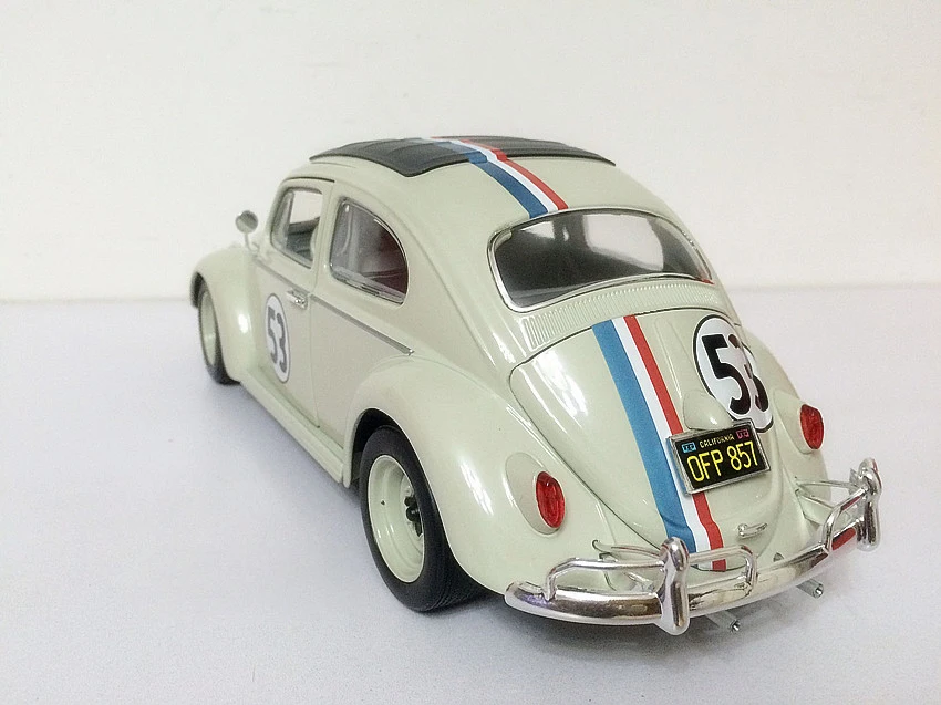 Herbie Fully Loaded Toy Car
