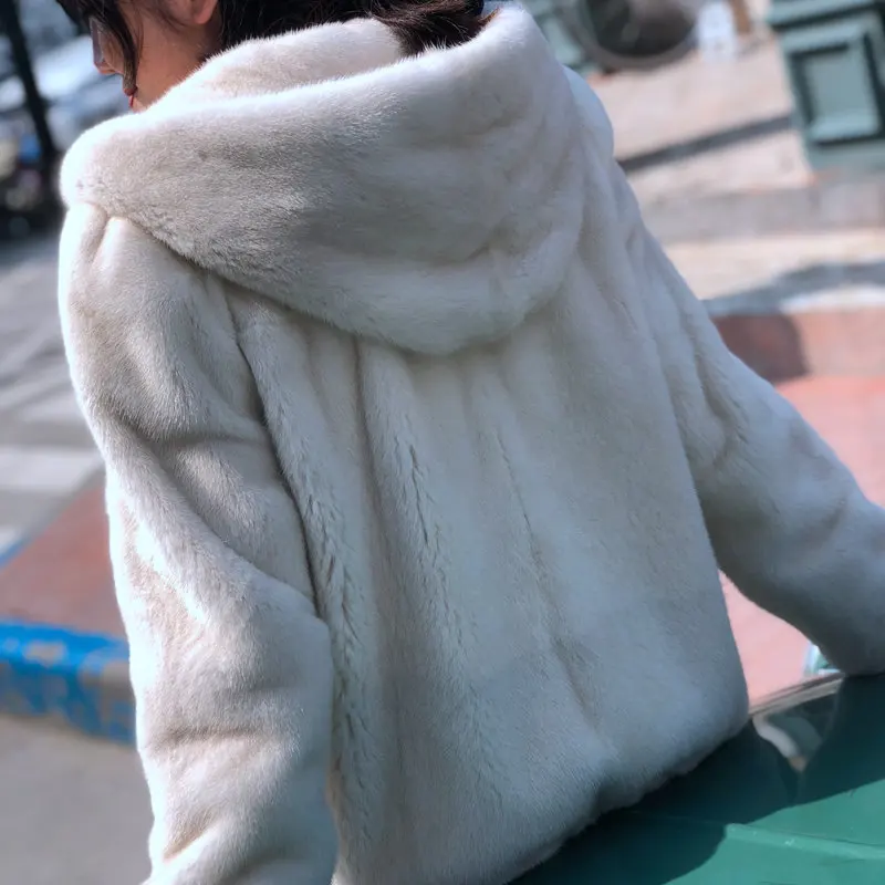 Pearl White Новое женское короткое бархатное Норковое Пальто с капюшоном вся кожаная куртка Diaoqiu 1009 - Цвет: Pearl White