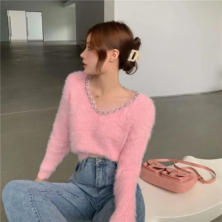 2022 Short Sweater Top Winter Korean Soft Waxy Texture Metal Chain V-neck Knitted Pullover Long-sleeved Office Ladies Clothing cable knit sweater