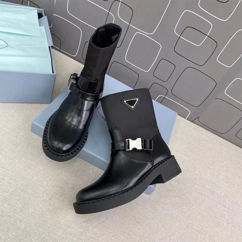 Женские короткие сапоги 2021 года красные на толстой подошве | Обувь