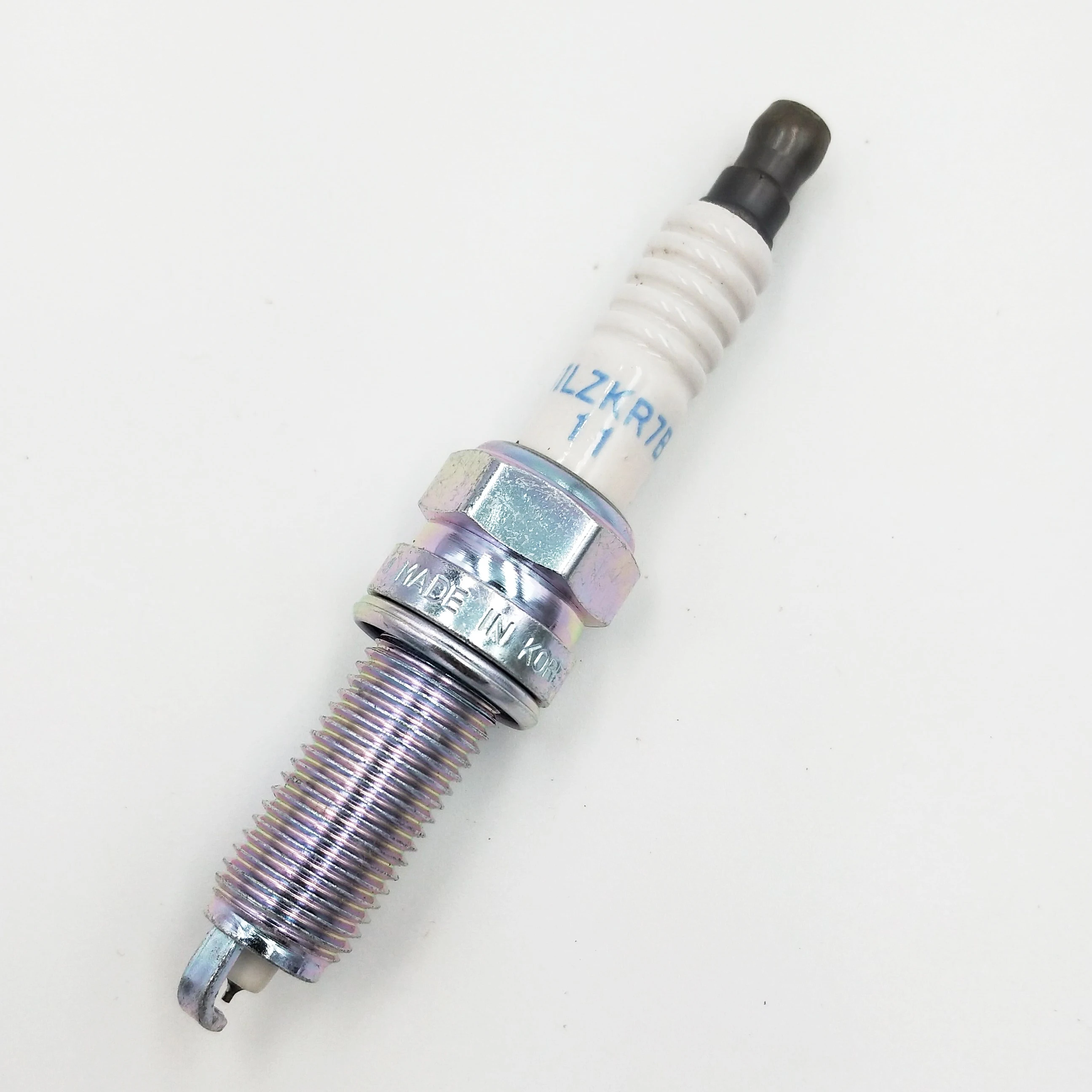 4 шт./лот 18846 11070 SILZKR7B 11 свеча зажигания для Kia Hyundai 1884611070 SILZKR7B11|Свечи и запальные