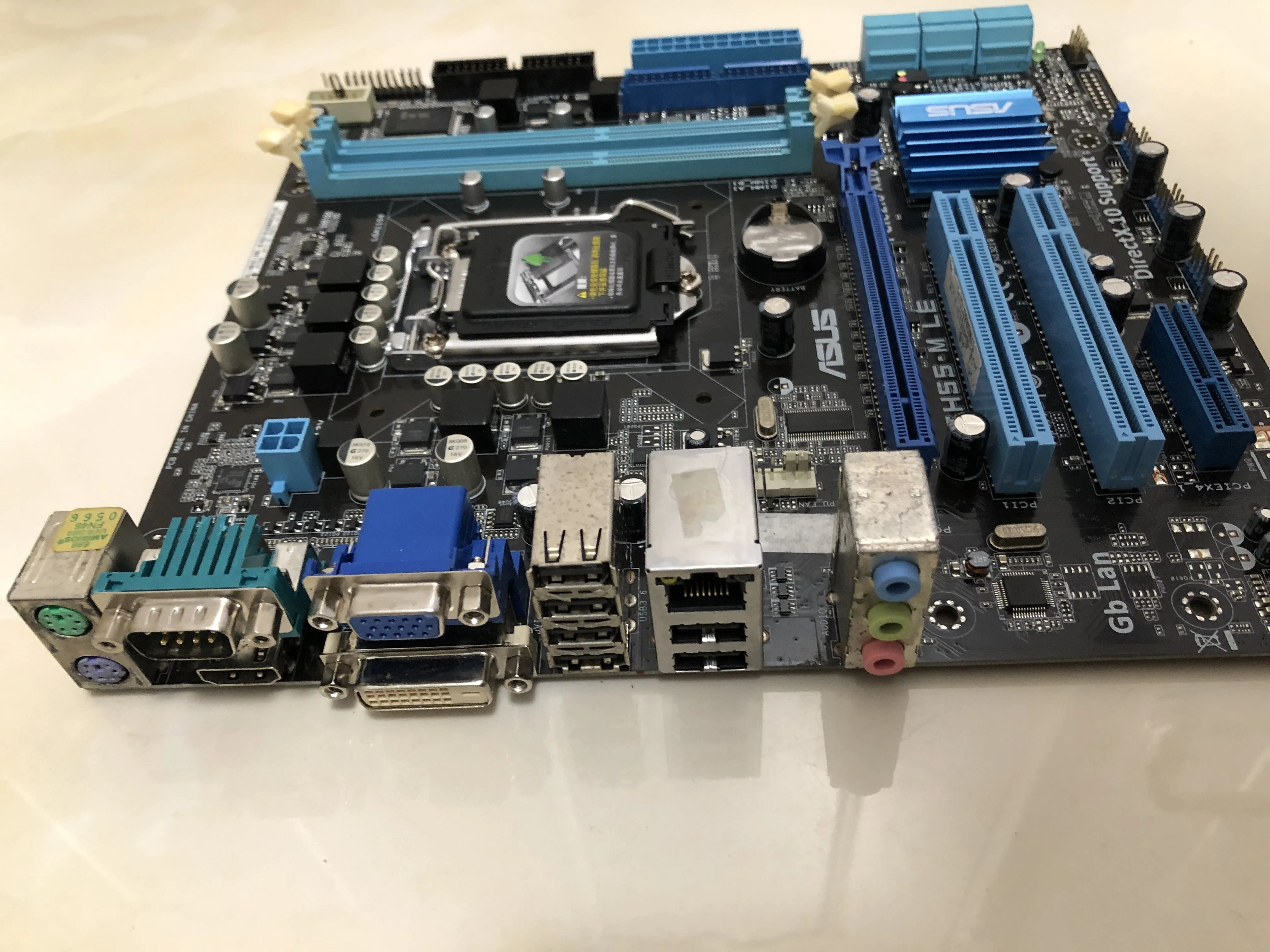 ASUS P7H55-M LE original motherboard Socket LGA 1156 DDR3 H55 for i3 i5 i7 CPU USED Desktop motherb