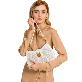 

Luxury fashion Leather Women's bag lace diamond lock buckle ladies bag shoulder slung niche armpit bag retro small square bags