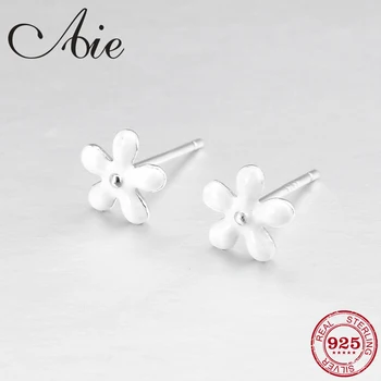 

Hot 925 Sterling Silver Lovely White Flowers Small Studs Earring For women luxury Party Jewelry Gift 2019