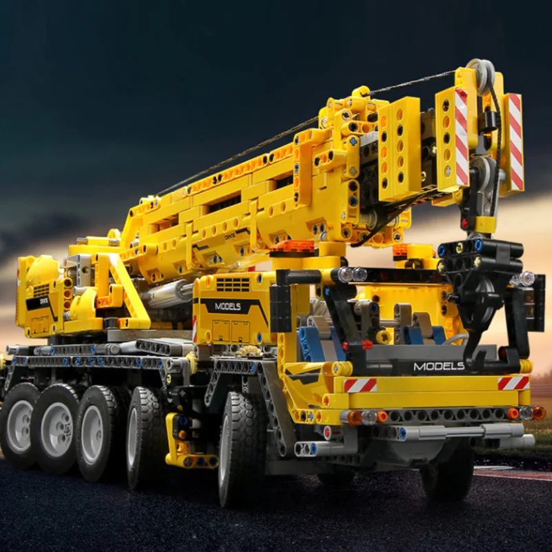 DHL Technic серия мощность двигателя передвижной подъемный кран Mk II автомобильные строительные наборы Блоки Кирпичи совместимы с 42009 подарки для детей