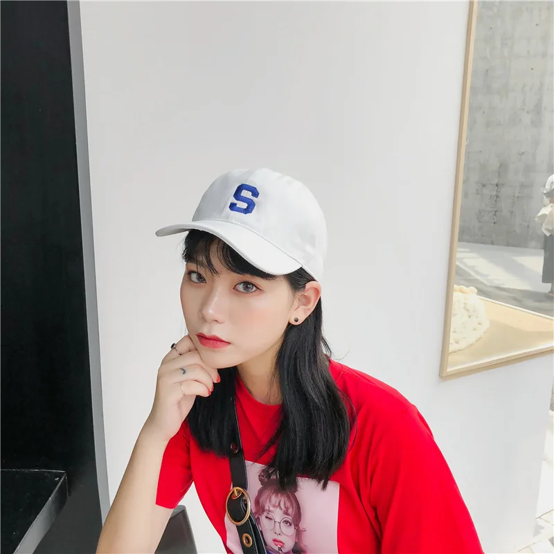 Summer Korean Version S Embroidered Soft Top Baseball Hat Women Vintage Casual Couple Duck Tongue Hat Curved Eaves Adjustable