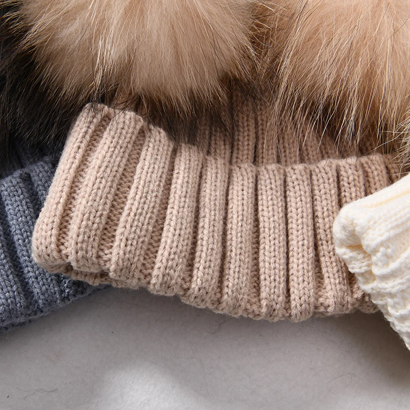 Winter Real Fur Ball Beanie Hat for Women Ladies Fluffy Double Natural Raccoon Fur Pom Pom Skullies Beanie Hat With 2 Fur Pompom 5