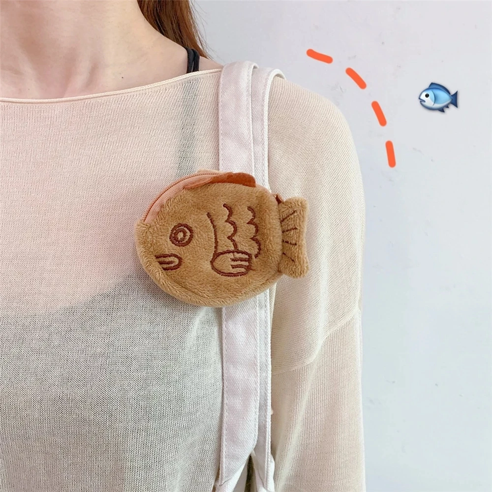 HUANZHI New Japan Cute Plush Snapper Fish Doll Coin Purse Wrist Bag Mini Cute Zipper Girl Coin Wallet Cable Headset Bag
