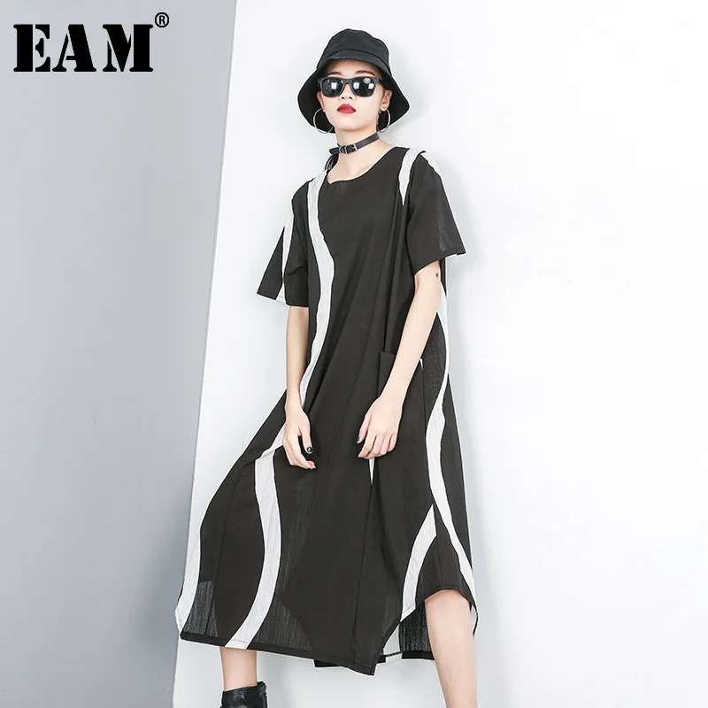 

[EAM] 2020 New Spring Summer Round Neck Short Sleeve Black Striped Pattern Printed Big Size Long Dress Women Fashion Tide JS372