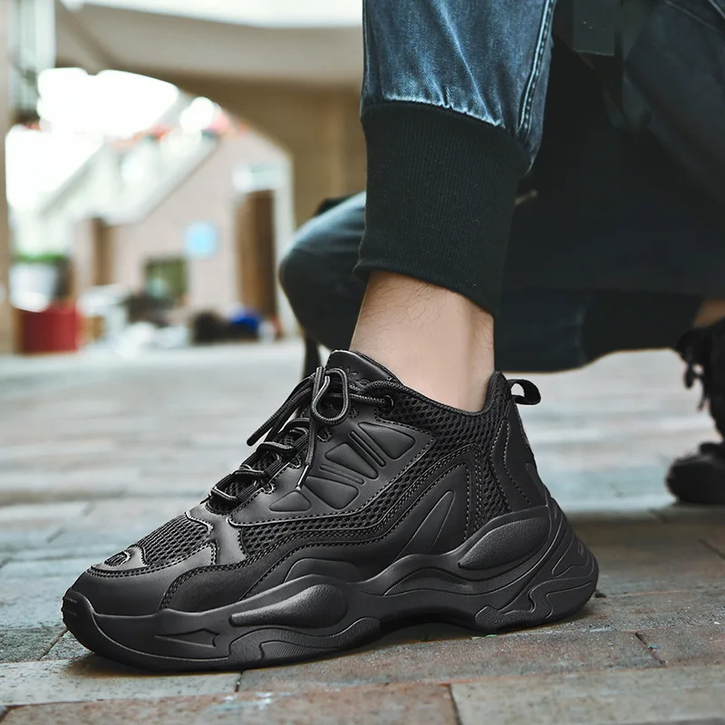 men light running shoes
