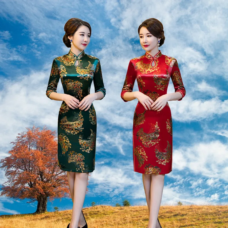 

2019 New Style Elegant Dignified Velvet Cheongsam Long Three-quarter-length Sleeve Autumn And Winter Improved Slim Fit Catwalks