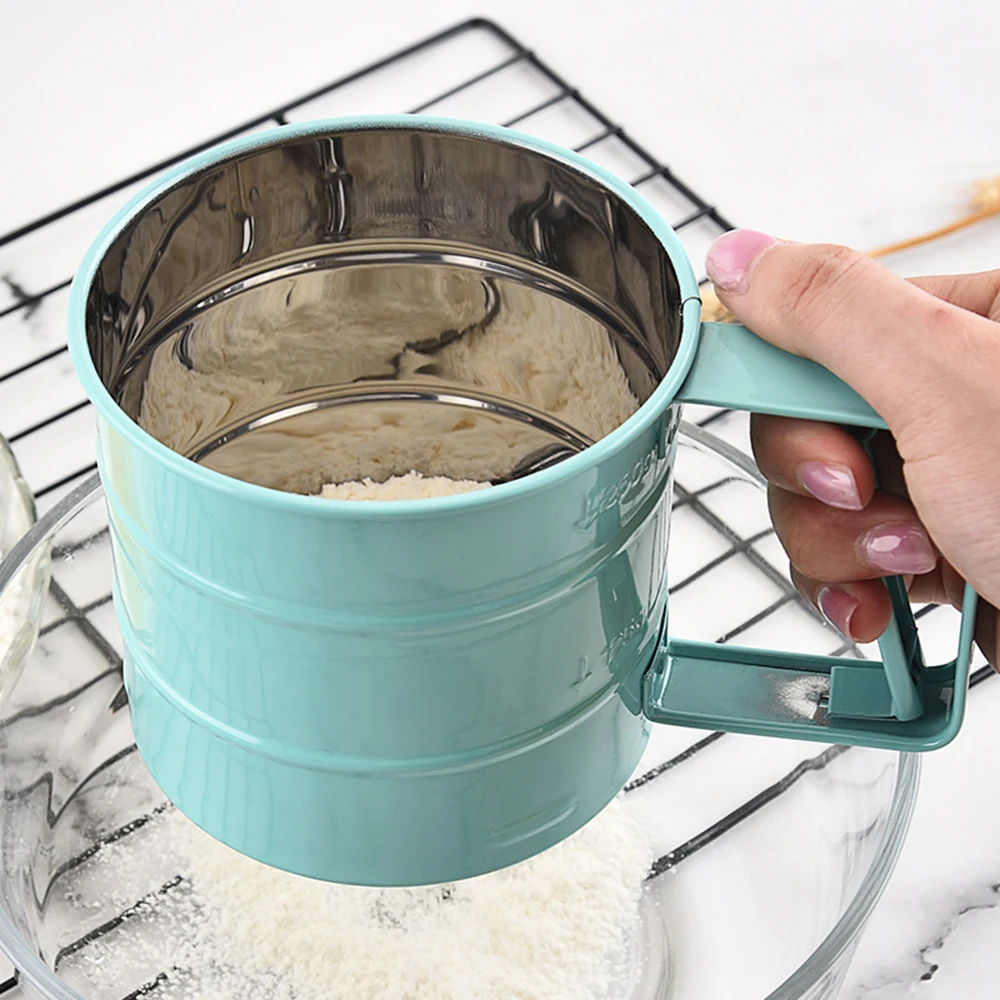 New Durable Stainless Steel Flour Sifter Handheld Manual Flour Powder