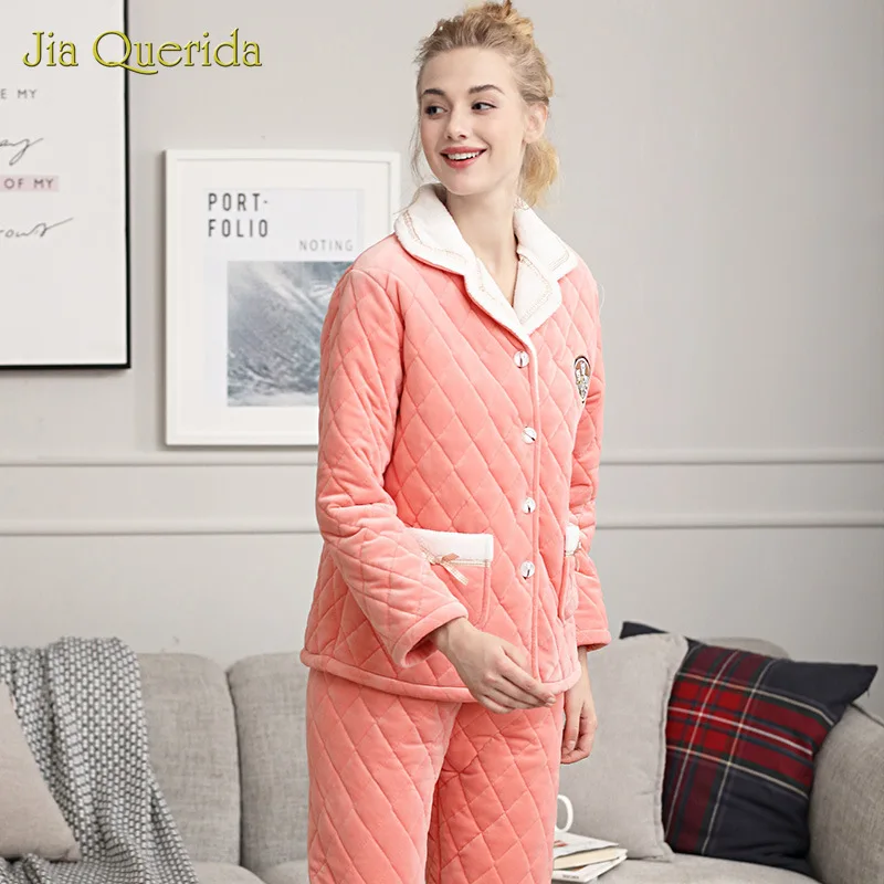 

Winter Thick Long Sleeve Home 3 Layer Padded Velvet Pyjama Set Chic Bear's Embroidery Badge Cozy Warm Sleepwear Pajama Women's