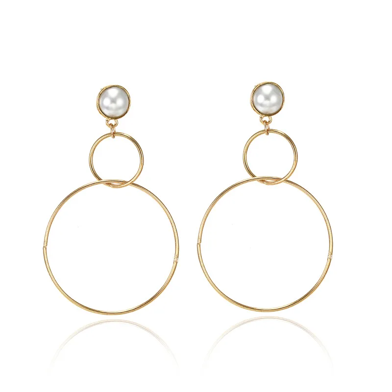 

Geometry big circle long pearl earrings creative style fashion simple exaggerated personality European and American earrings