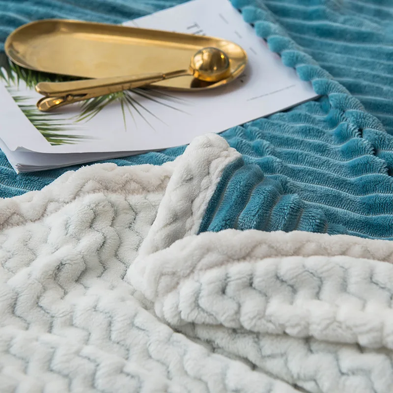 12001111462_110261759