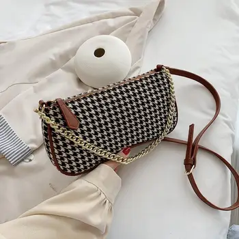 

Fashion Plaid Crossbody Bag Women Woolen Vintage Chain Underarm Purse Female Outdoor Travel Casual Shoulder Totes Handbag