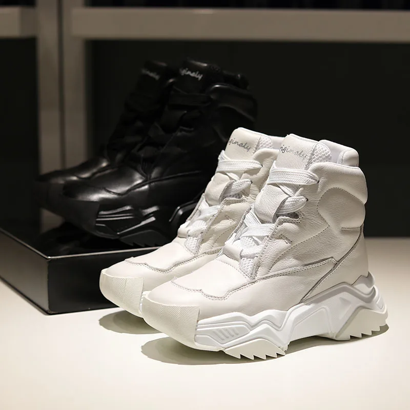 

Winter Platform Boots Women Leather Botas Mujer Fashion Shoes Women Runway Botines Mujer 2019 Ankle Boots Cozy High Top Footwear