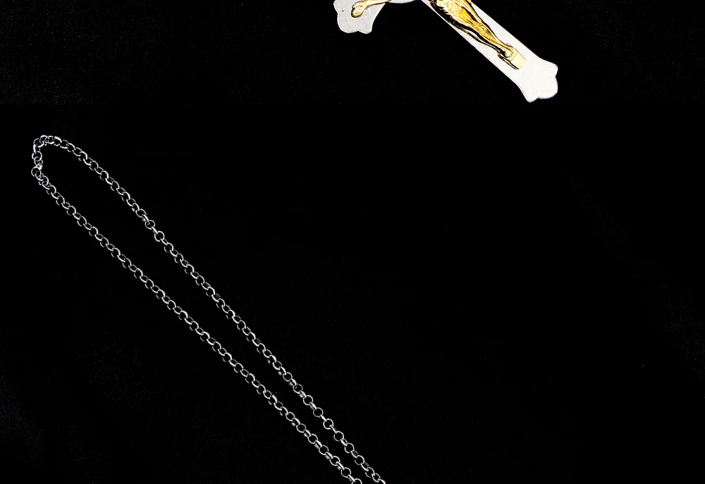 Pendentif pour voiture, décoration Crucifix, croix chrétienne, pour  rétroviseur, Suspension, accessoires Automobiles - Historique des prix et  avis, Vendeur AliExpress - cyberday Official Store