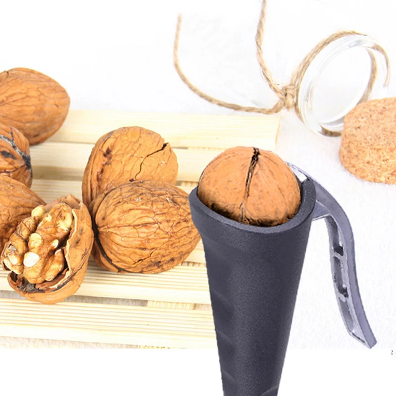 Walnut Nutcracker Peeled Pine Cascanuece Nut Cracker Sheller Pliers Nut Funnel Frosted Grip Pliers Clamp Tool Kitchen Tools