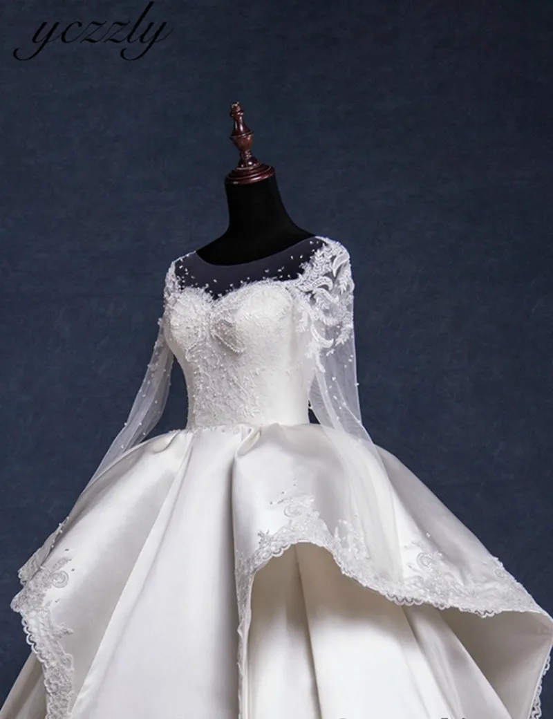 peplum wedding dress plus size