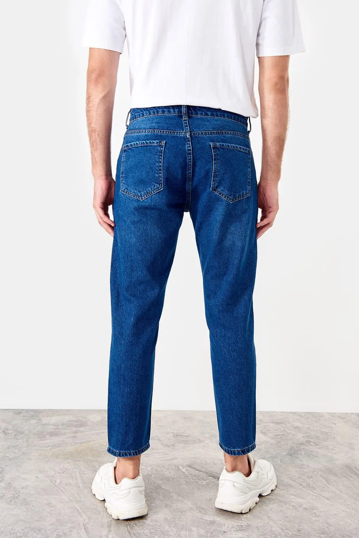 Trendyol темно-синий мужской Релакс Fit джинсы TMNSS19KE0002