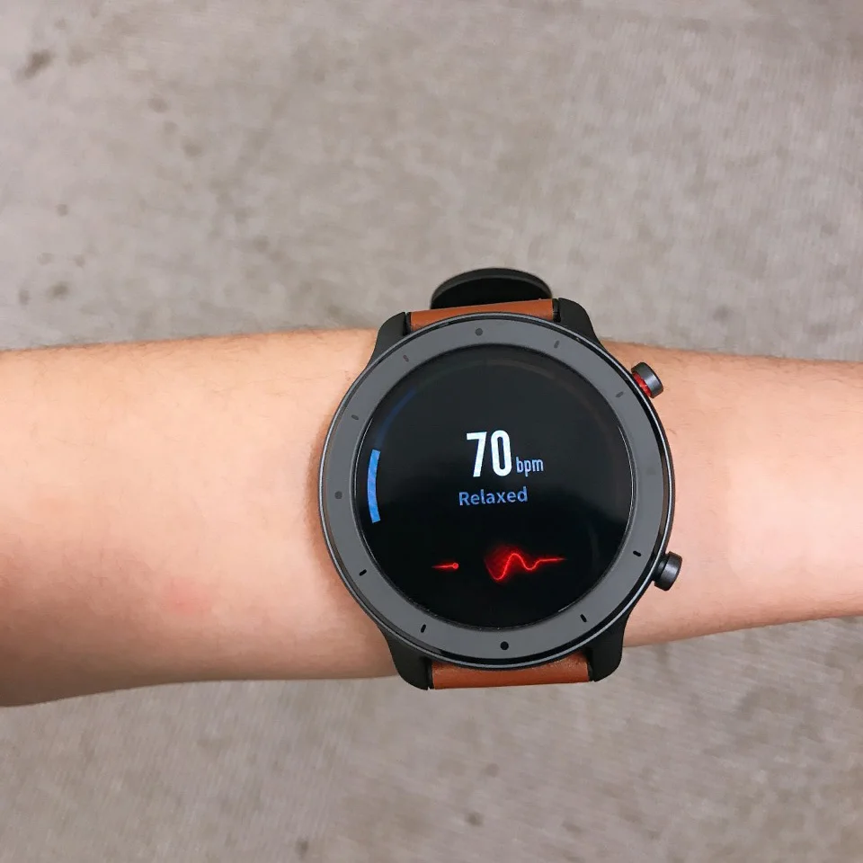 【ES запас 】 47 мм Huami AMAZFIT GTR Смарт-часы, глобальная версия, gps 5ATM Водонепроницаемый Smartwatch активно-матричные осид, Экран 24 дней Срок службы батареи