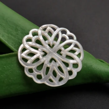 

30pcs/lot 30mm Natural Hollow Flower cut Mother of Pearl Shell for Earrings Flower Cut Mother Pearl for DIY Jewelry
