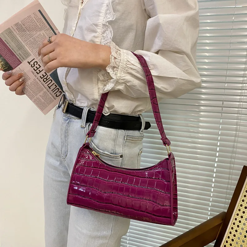 Retro Crocodile Pattern Crossbody Women Handbags