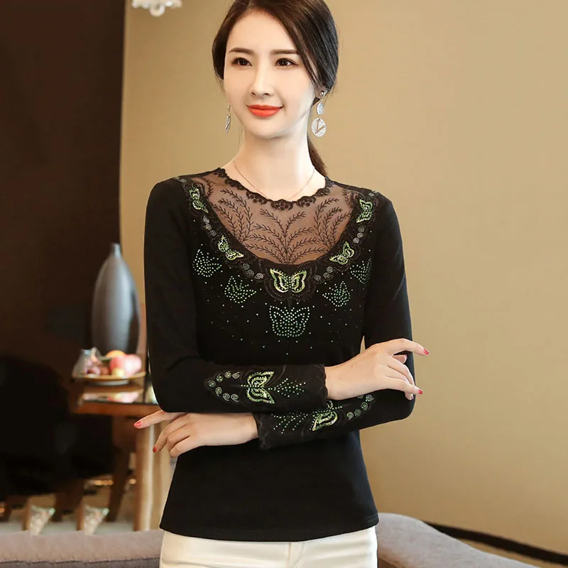 

T Shirt Women 2019 New Winter Warm Base Shirts Temperament Korean Butterfly Embroidery Round Neck Plus Velvet Warm T-shirt