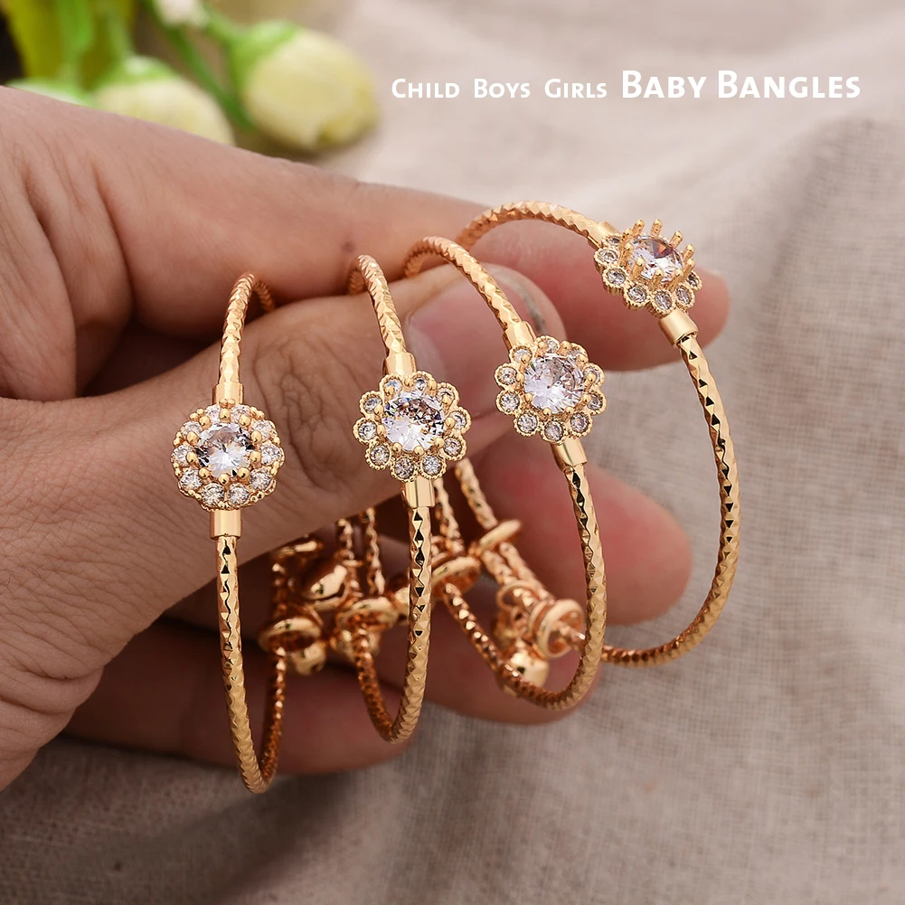 Butterflies Baby Nazaria Gold Bracelet | Bracelet For Kids | CaratLane